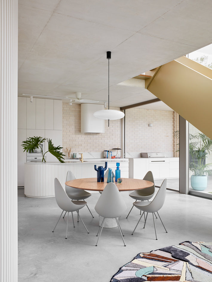 White Based Theme Design for Your Kitchen