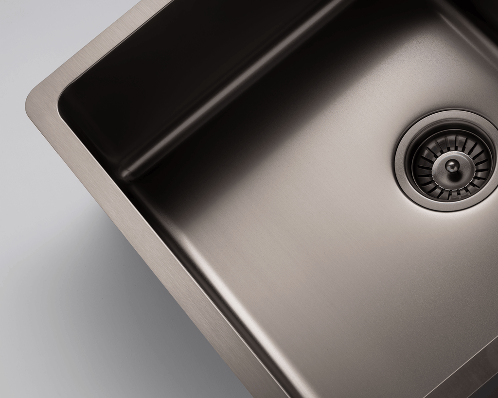 520mm Large Bowl Sink - TITAN
