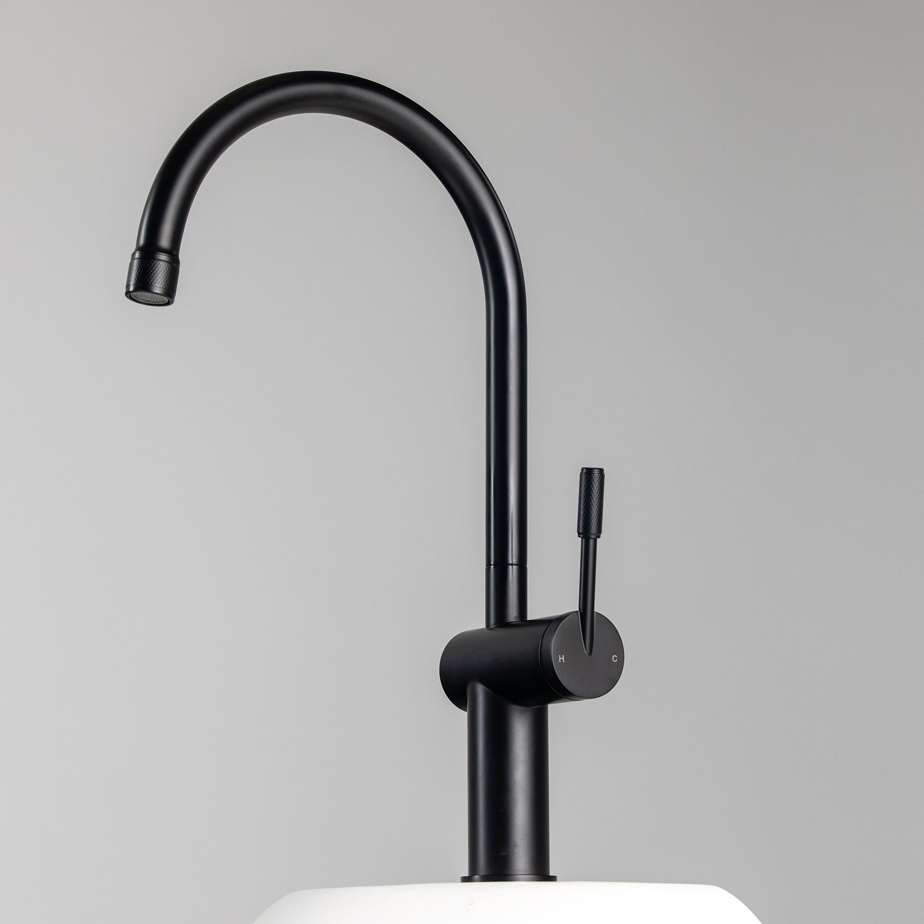 TTBS2 - Sink Mixer Tap - TITAN