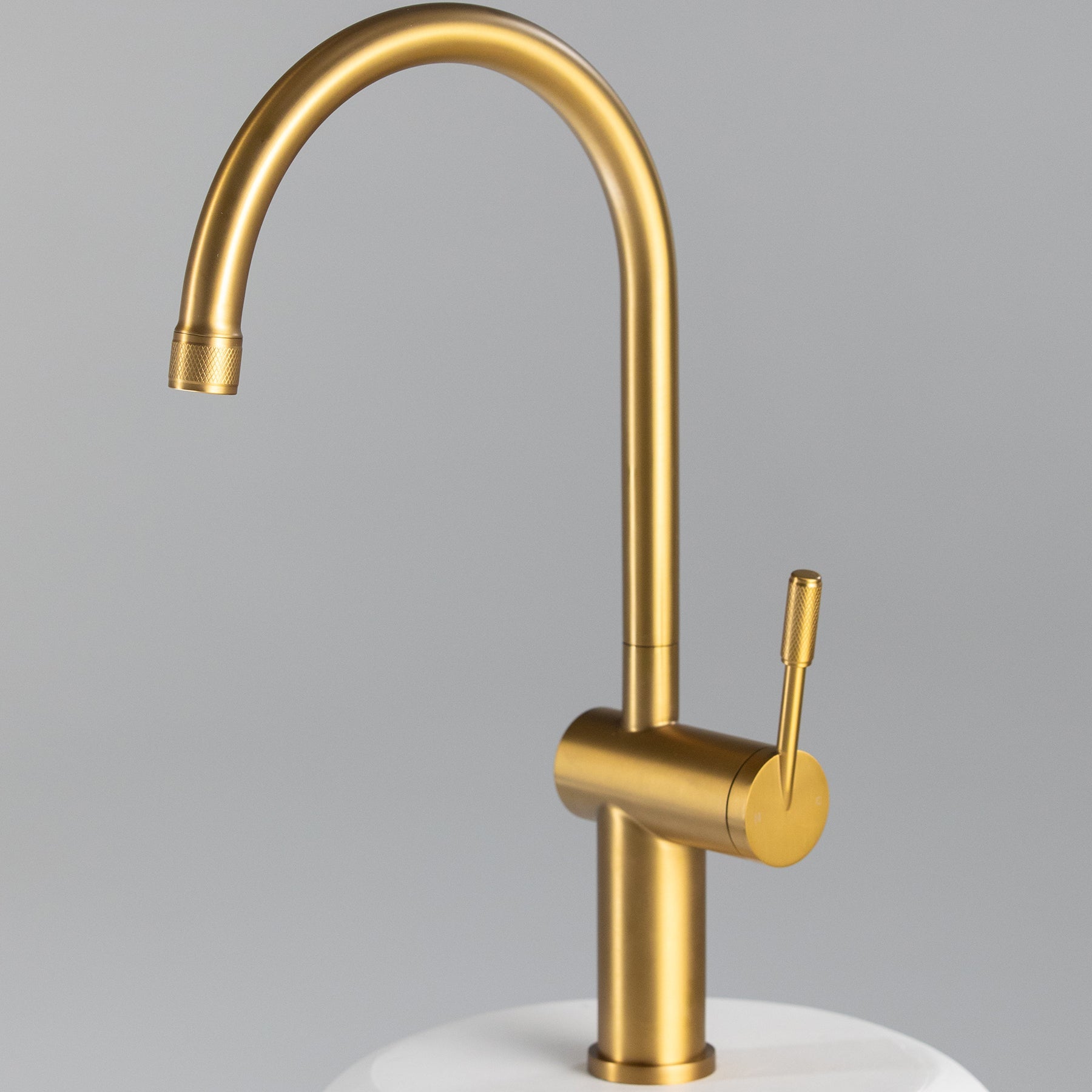 TTRY2 - Sink Mixer Tap - TITAN