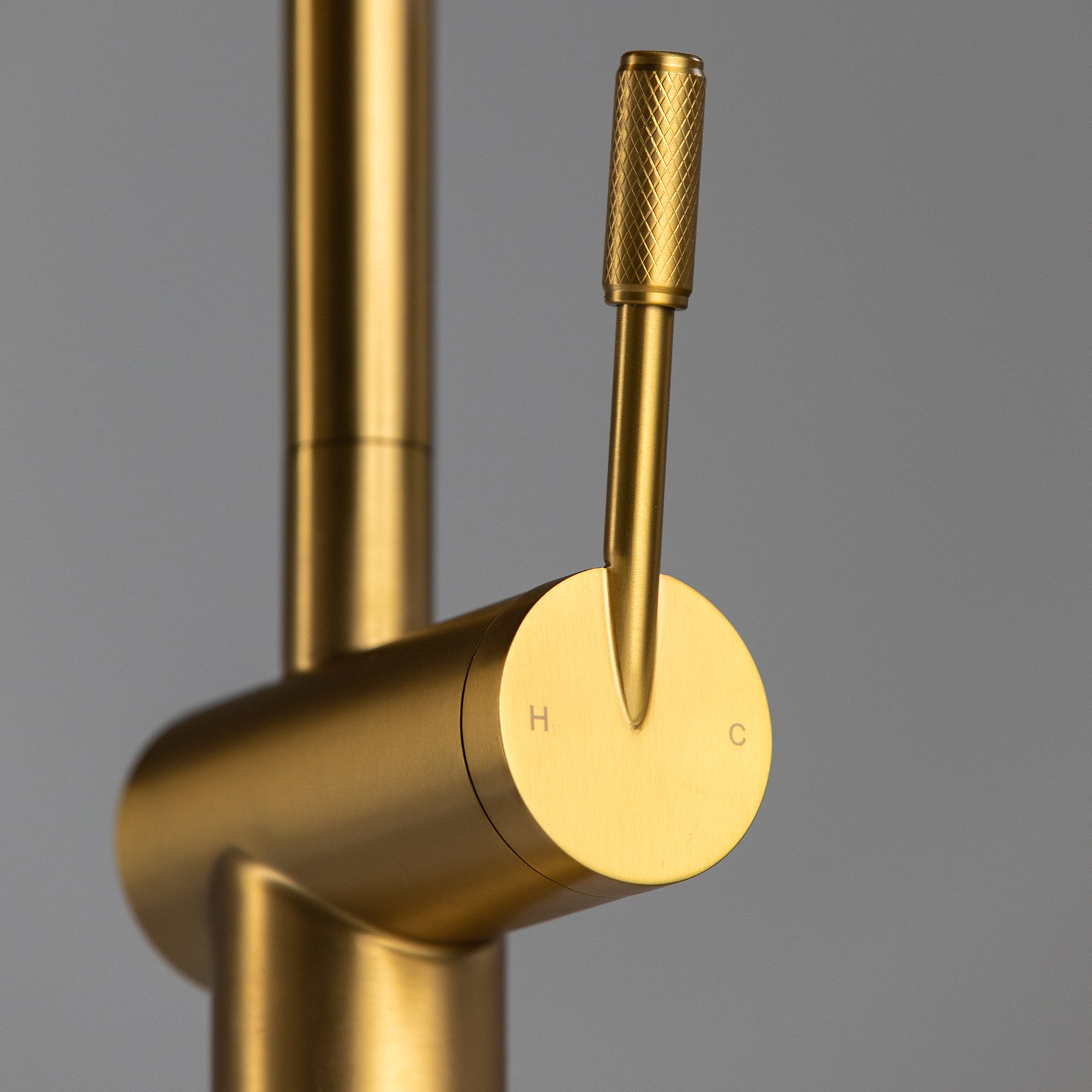 TTRY2 - Sink Mixer Tap - TITAN