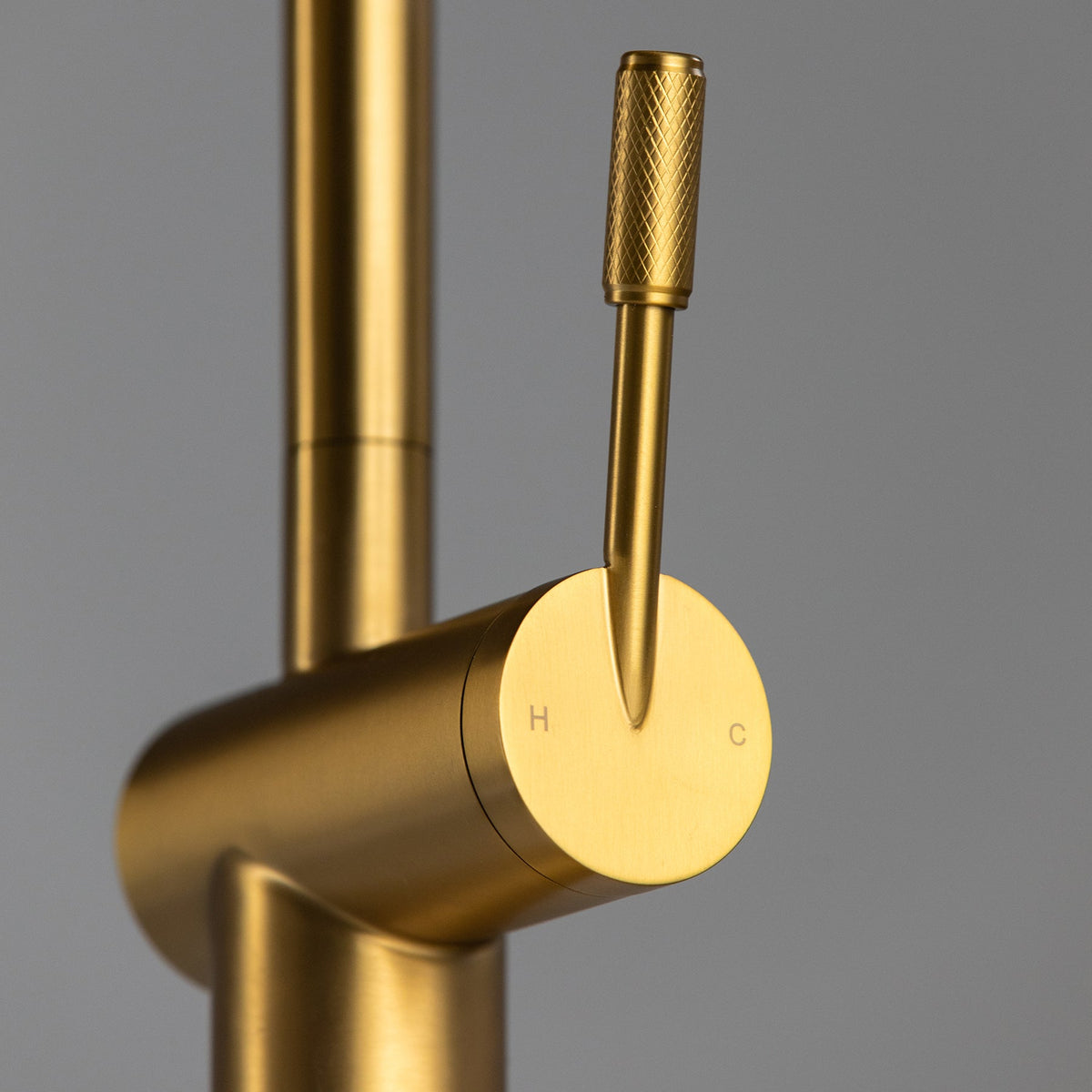 TTRY2 - Sink Mixer Tap - TITAN